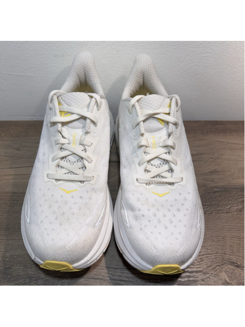 HOKA Clifton 9 Running Shoes White Yellow Athletic Sneakers Men’s Size 8D US - Picture 7 of 12